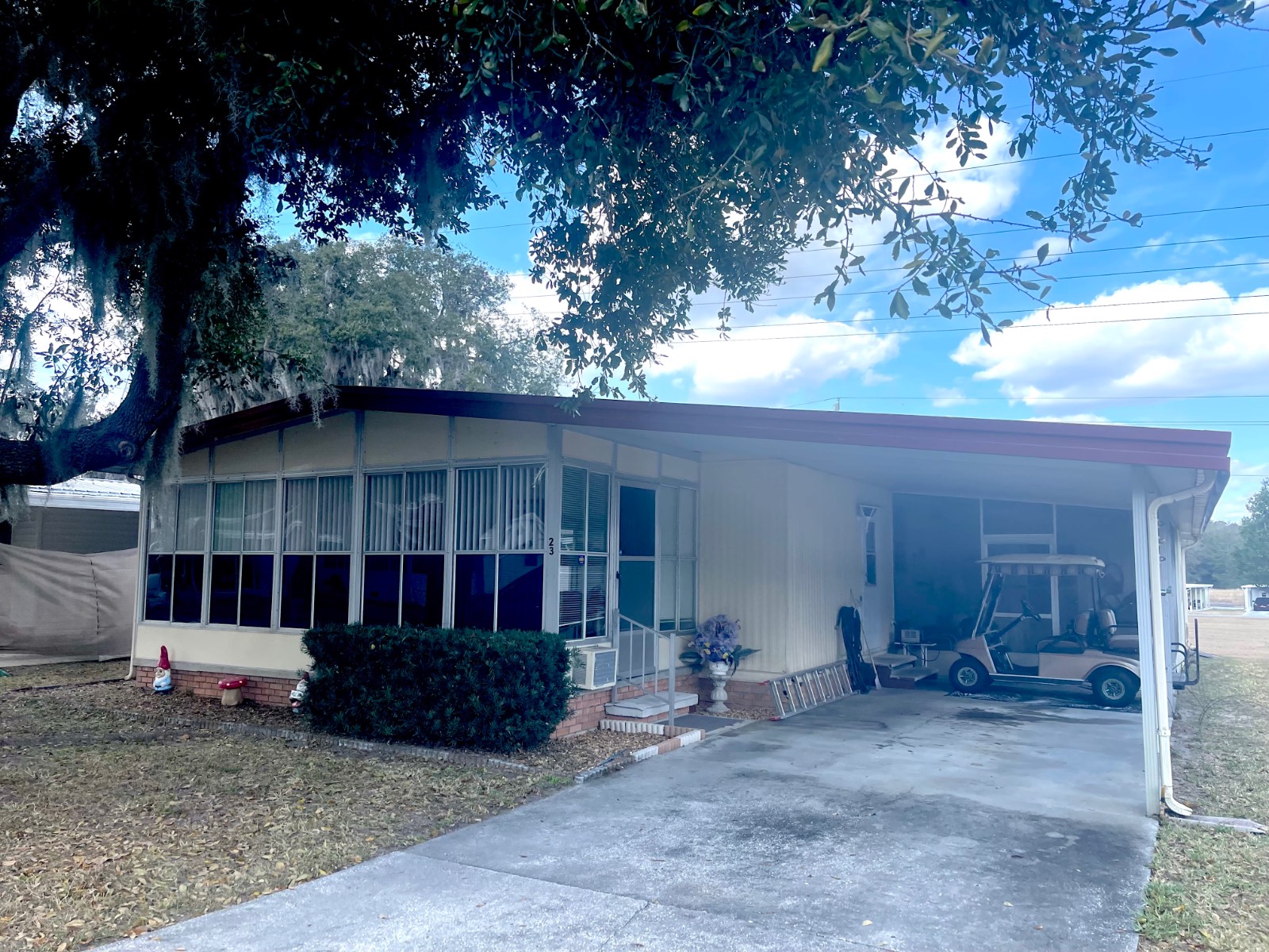 Leesburg, FL