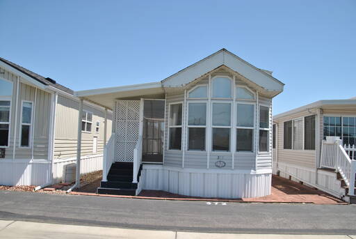 mobile home thumb