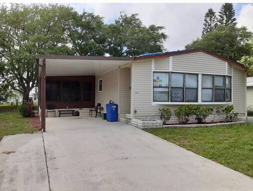 mobile home thumb
