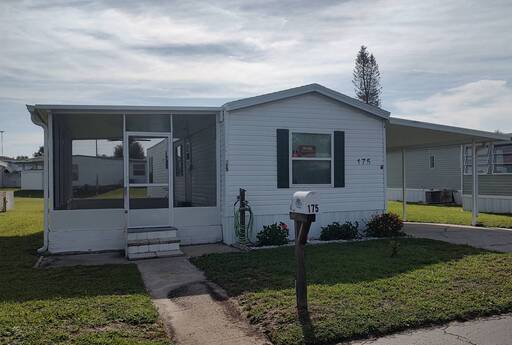 mobile home thumb