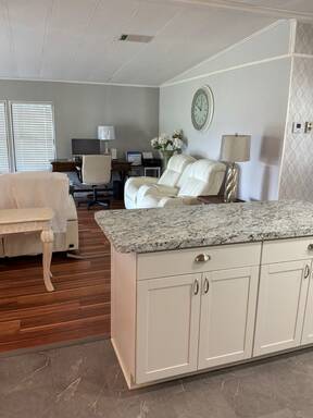 mobile home thumb