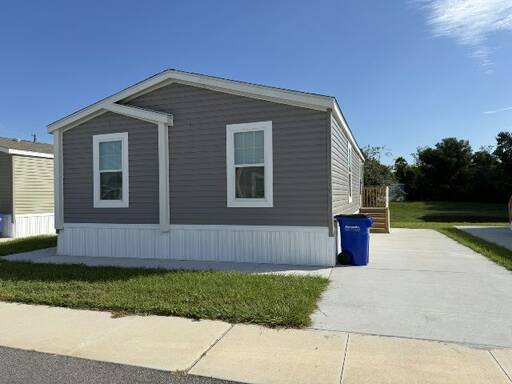 mobile home thumb
