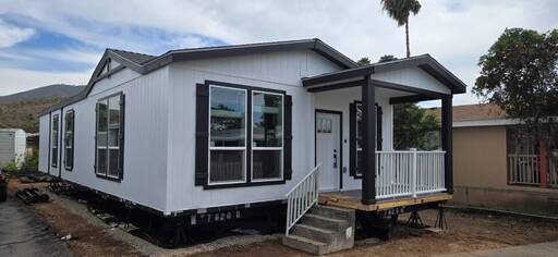 mobile home thumb