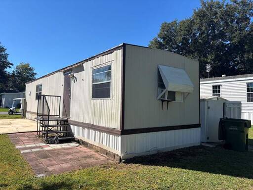 mobile home thumb