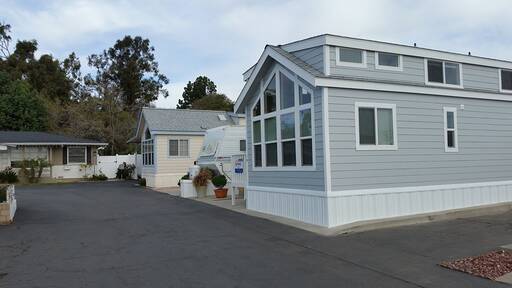 community home thumb