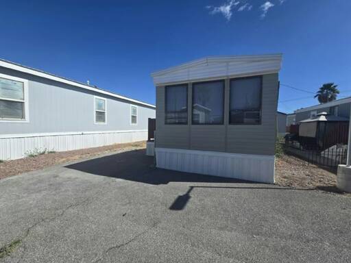 mobile home thumb