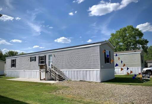 mobile home thumb
