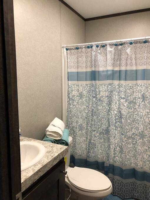 For Sale 1279 Ham Bates Rd, Whitesboro, TX 76273 Single Wide