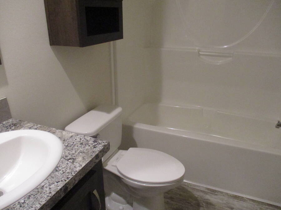 For Sale 81 Maplebrook, Lot 161, Grand Rapids, MI 49548 Single Wide