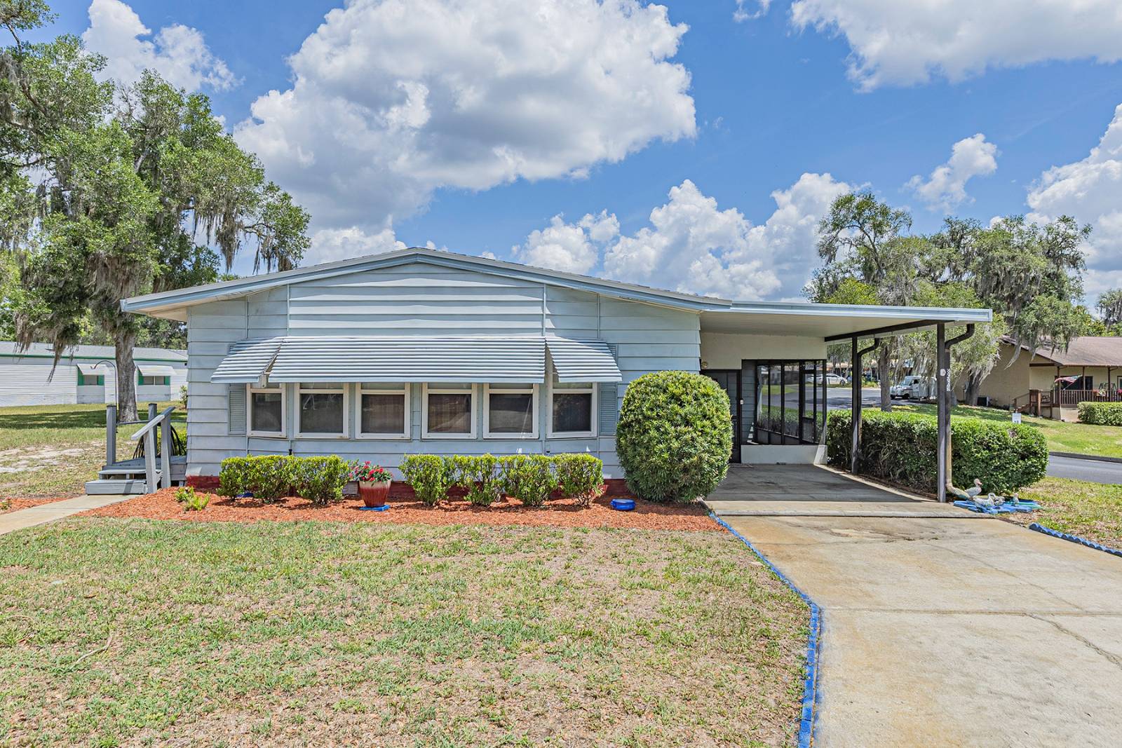 INVERNESS, FL