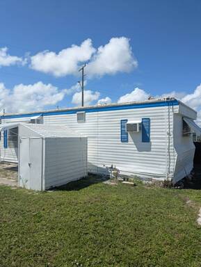 mobile home thumb