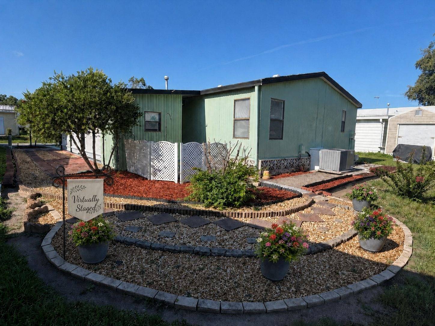 Leesburg, FL