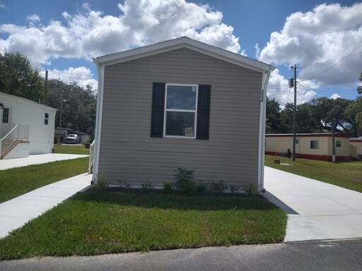 mobile home thumb