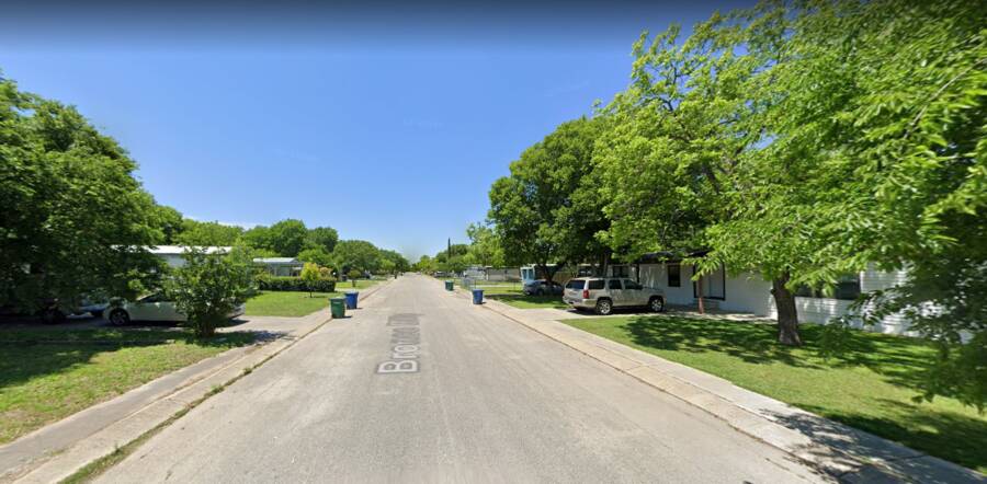 Southcross Ranch | 5526 Bronco Billy, San Antonio, TX 78222 | MHBO.com