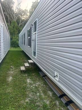 mobile home thumb