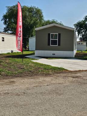 mobile home thumb