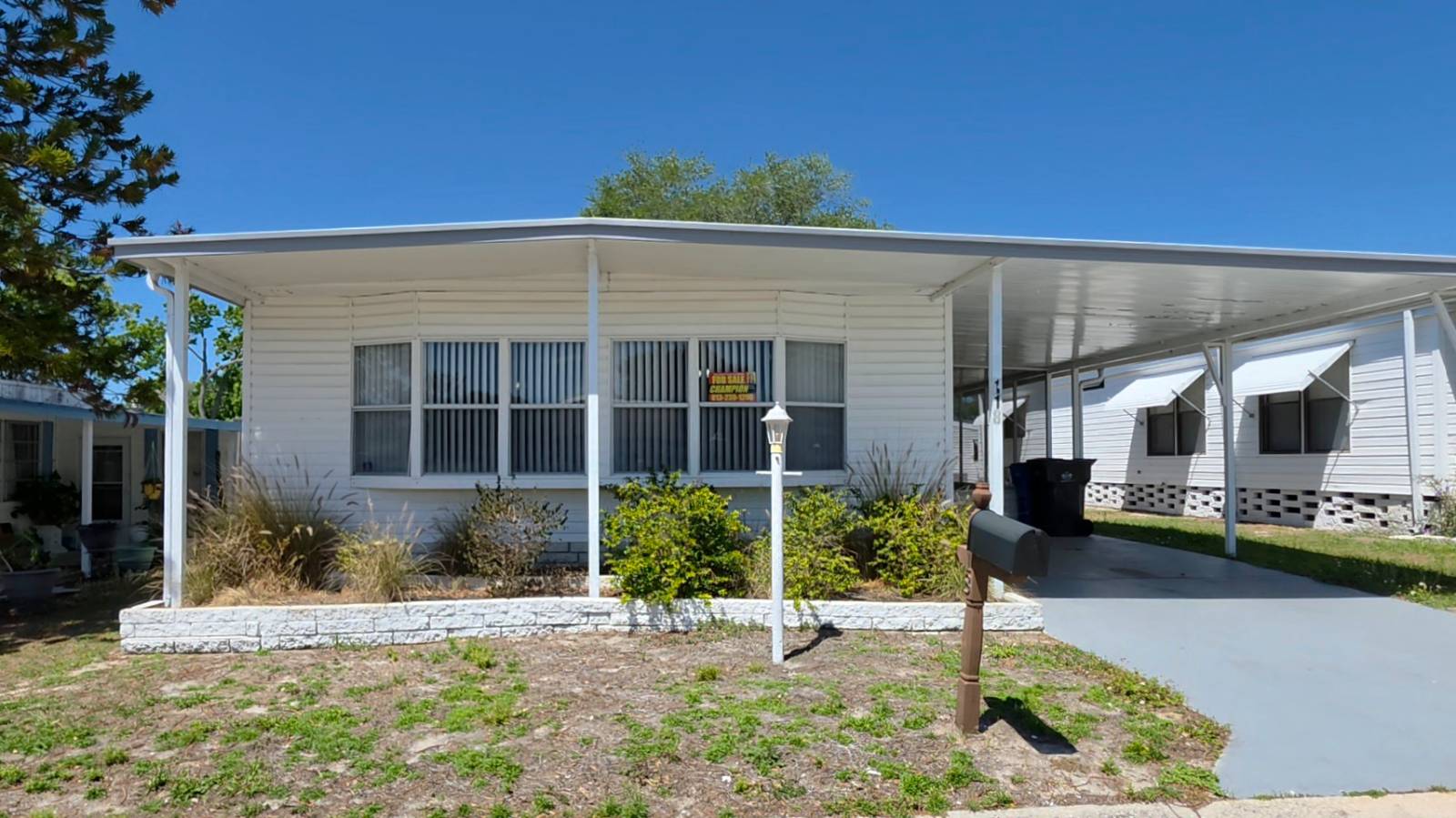 Valrico, FL