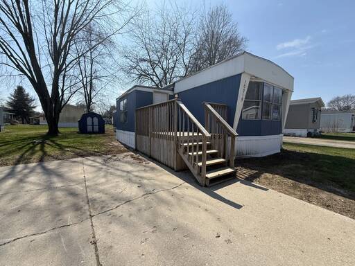 mobile home thumb