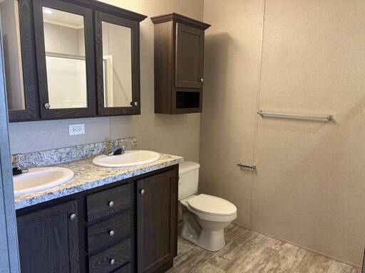 mobile home thumb