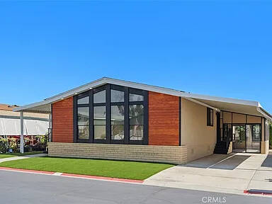 mobile home thumb