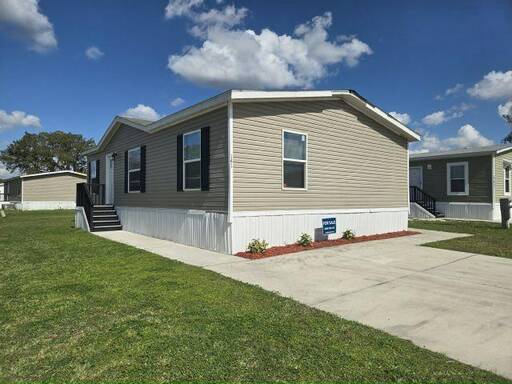 mobile home thumb
