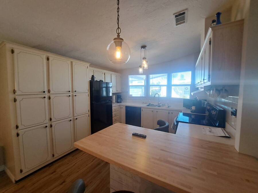 For Sale 1174 Sparrow Lane, Tarpon Springs, FL 34689 Double Wide