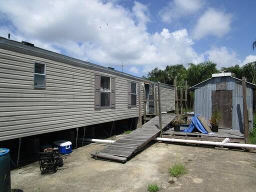 mobile home thumb