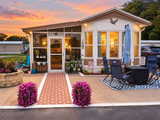 mobile home thumb