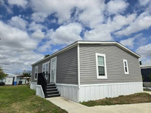 mobile home thumb