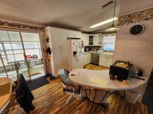 mobile home thumb