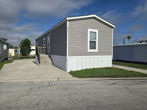 mobile home thumb