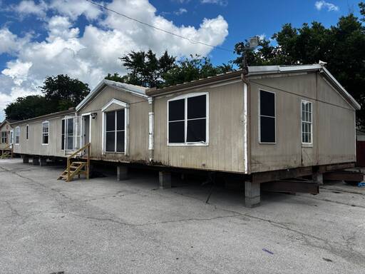 mobile home thumb
