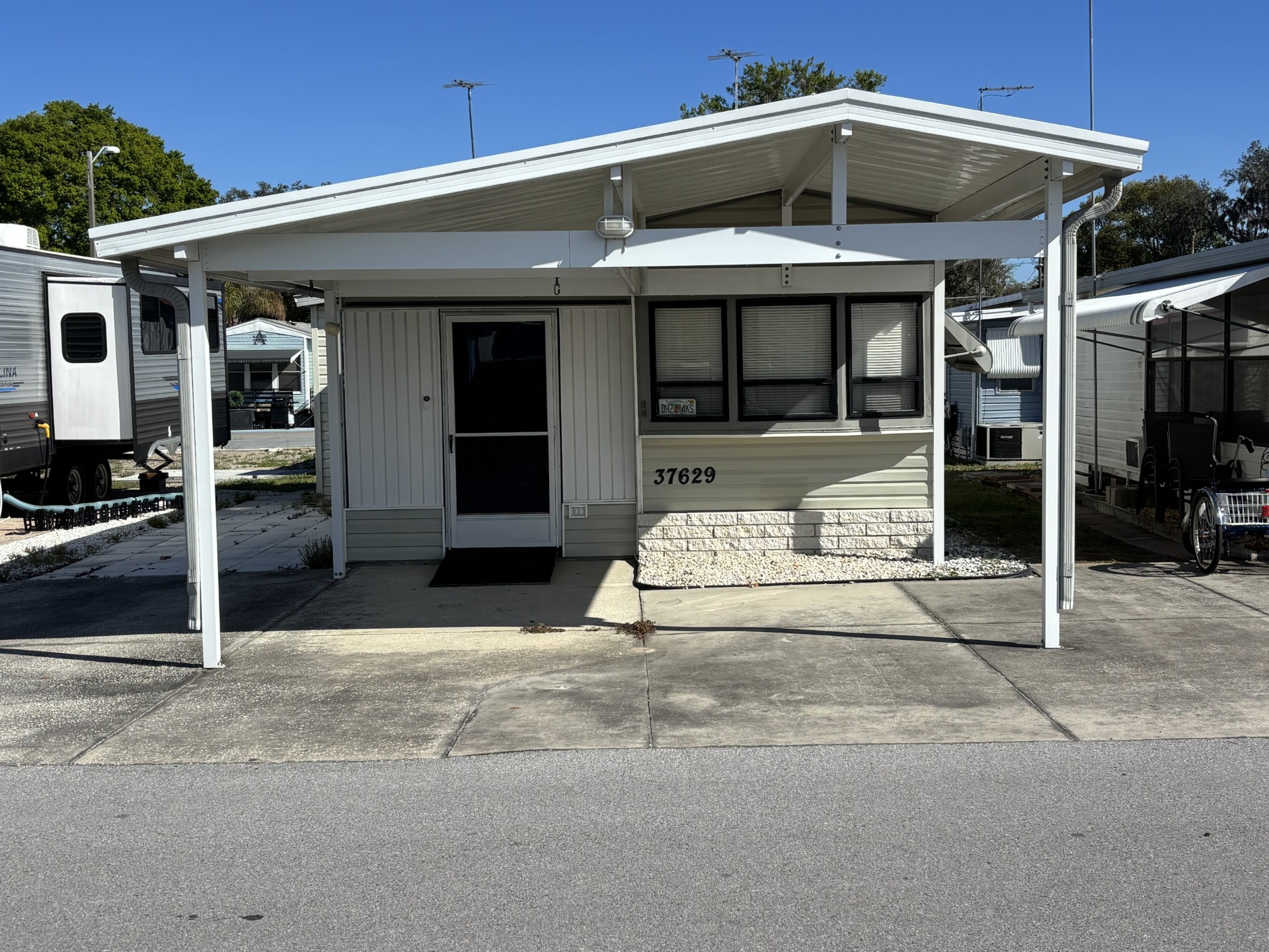 Zephyrhills, FL