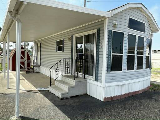 mobile home thumb