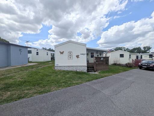 mobile home thumb