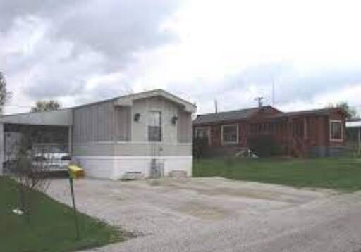 mobile home thumb