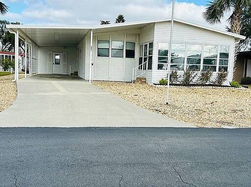 mobile home thumb