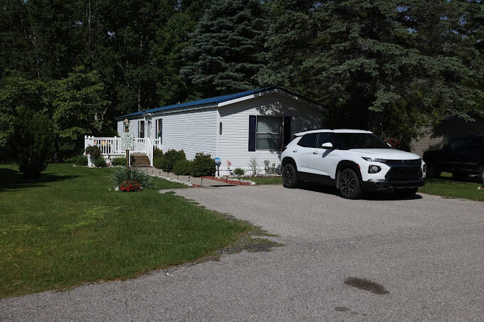 Ludington Mobile Home Park | 5040 W Rasmussen Rd, Ludington, MI 49431 ...