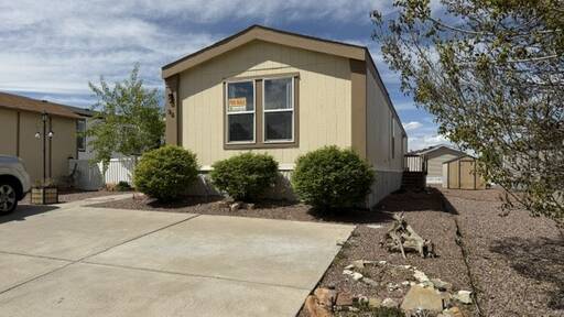mobile home thumb