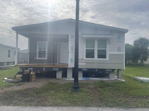mobile home thumb