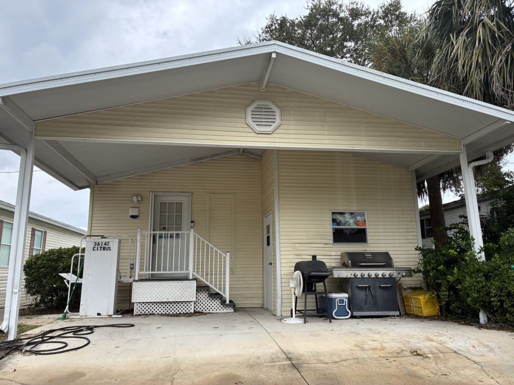 Grand Island, FL