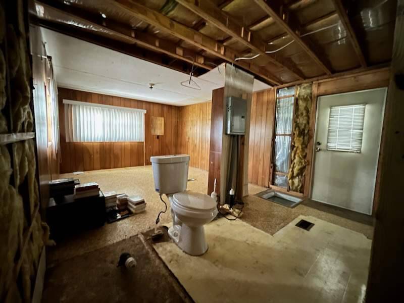 For Sale 800 Royal Palm Dr., Casselberry, FL 32707 Single Wide