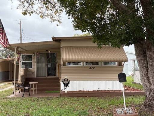 mobile home thumb