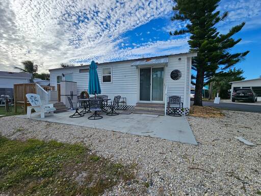 mobile home thumb