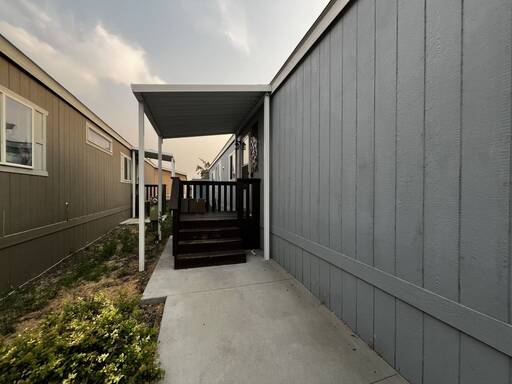 mobile home thumb