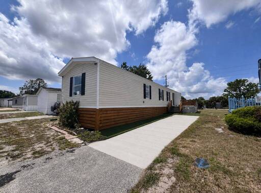 mobile home thumb