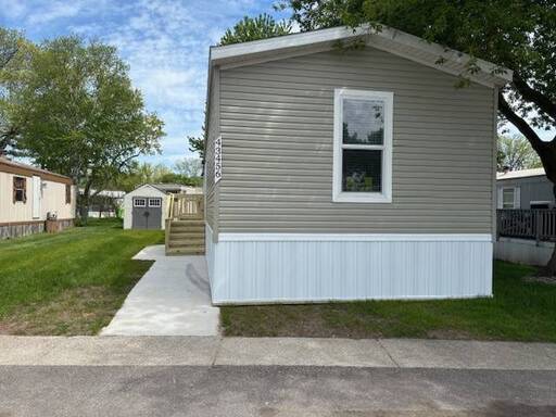mobile home thumb