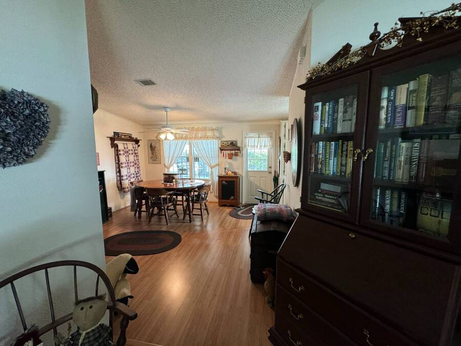 For Sale 326 S. Erie Dr, Fort Pierce, FL 34946 Single Wide