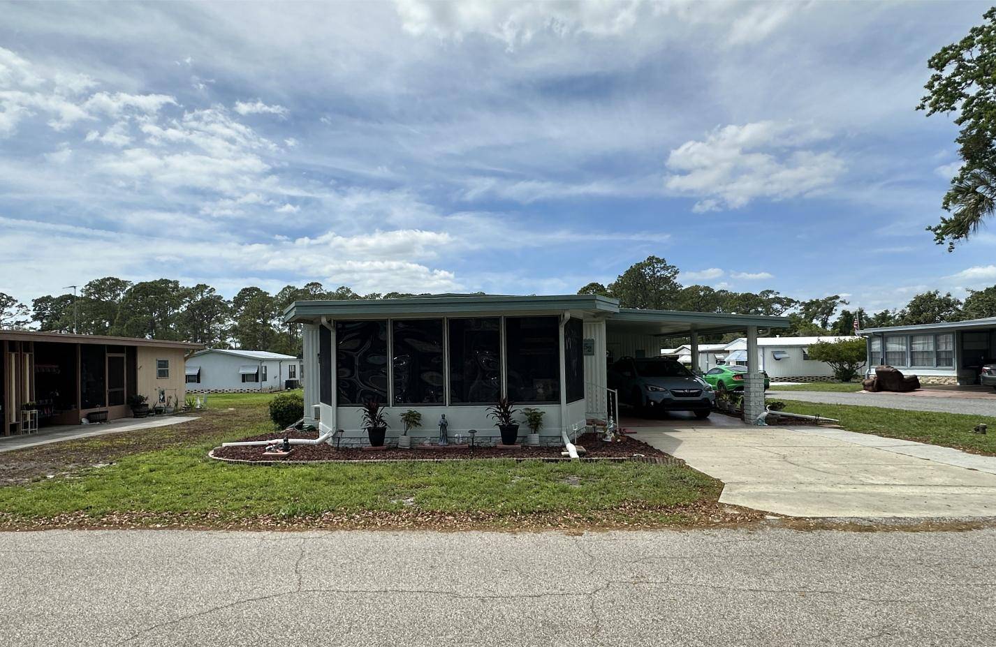 Eustis, FL