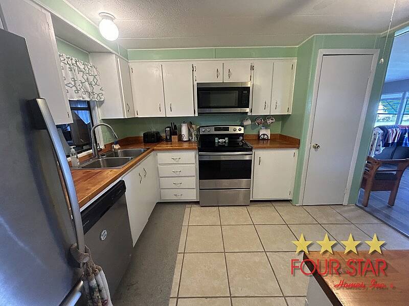 For Sale 3991 Sabal Dr, Oviedo, FL 32765 Double Wide, 3 Bed, 2 Bath